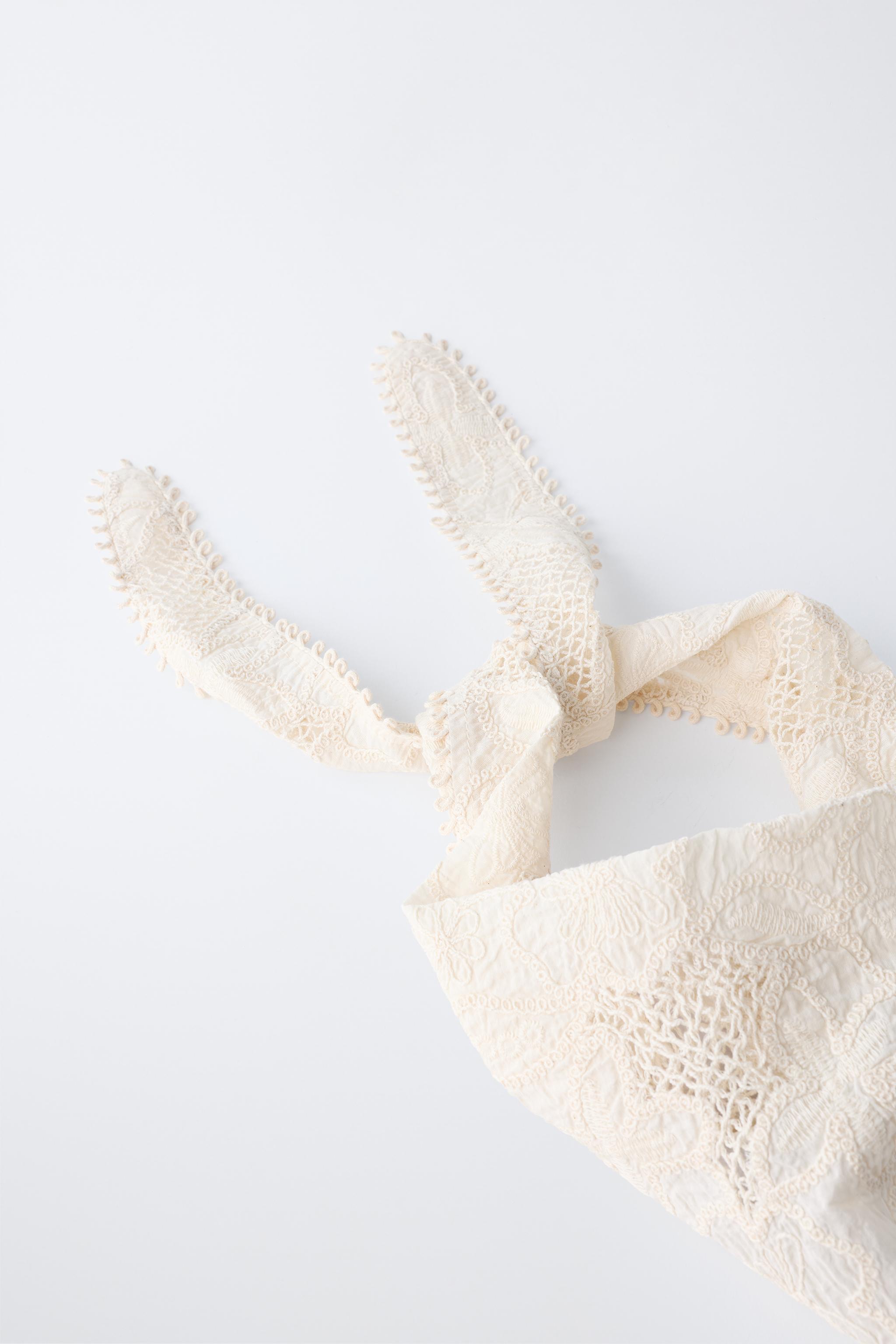 PERFORATED BUTTERFLY BELT BANDANA